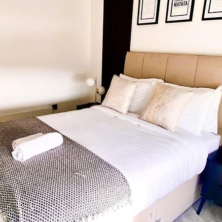 Prime Suite 2 Bedroom Apartment With Rooftop Terrace マンチェスター エクステリア 写真
